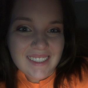 Meet your Posher, Kaitlyn